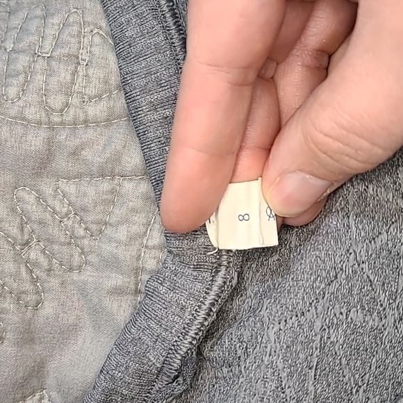 Lululemon Swiftly tee - Picture 2 of 2